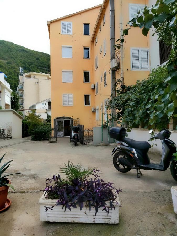 Suncani Apartman 1-Vila Amfora Budva Extérieur photo
